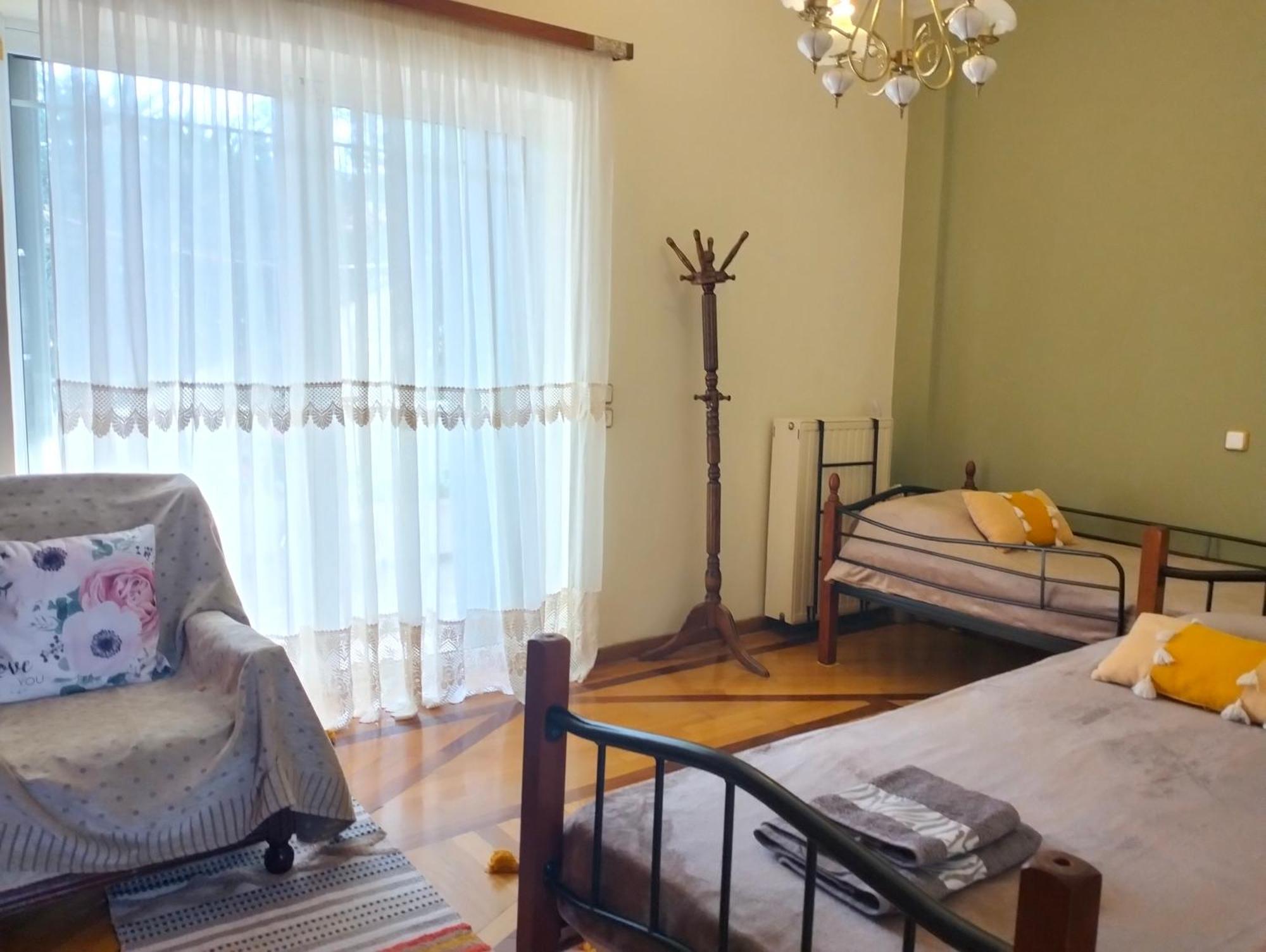 The Nearest Apt To The Airport Artemida  Zewnętrze zdjęcie